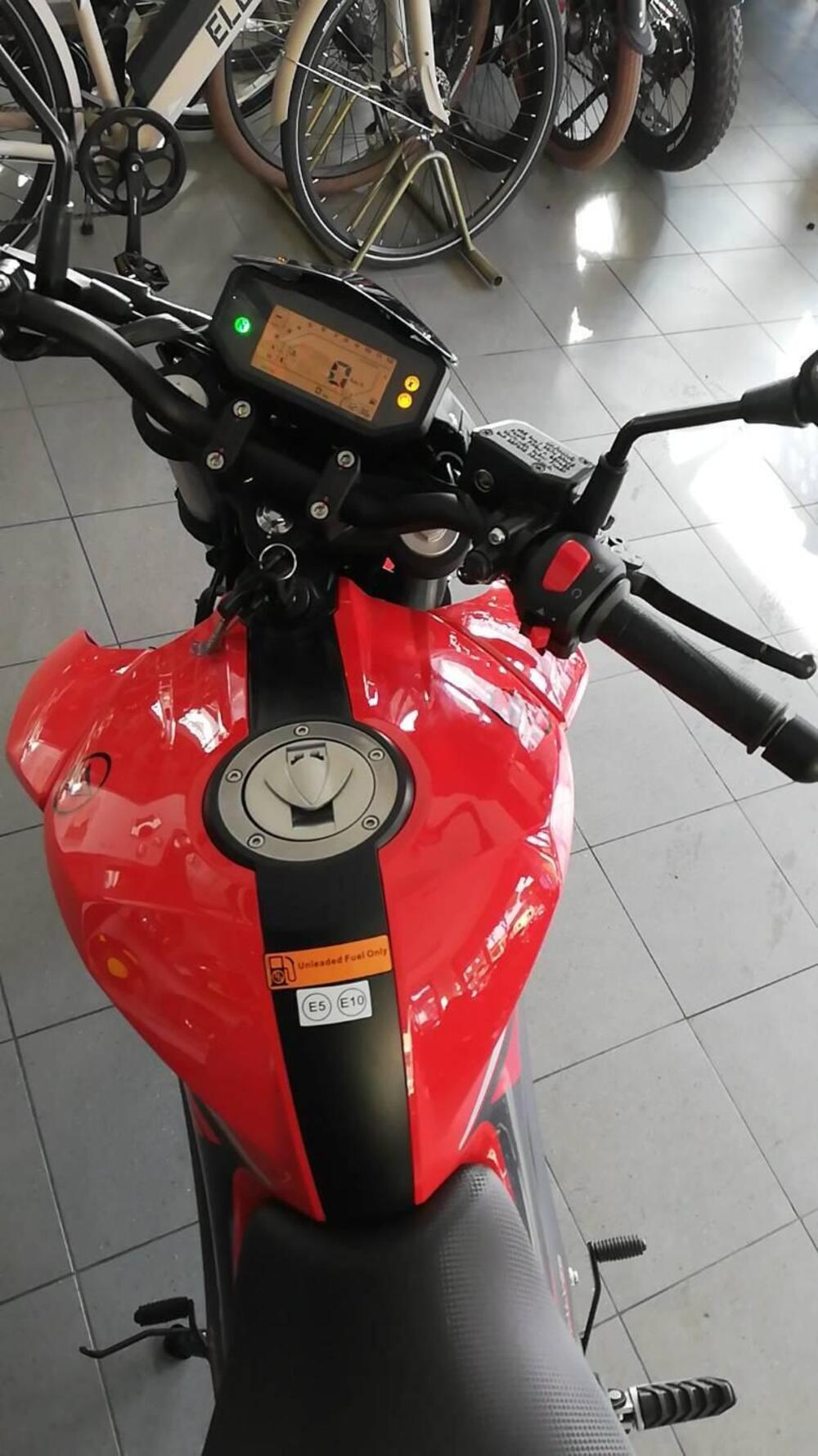 Keeway Motor RKF 125 (2025) (4)