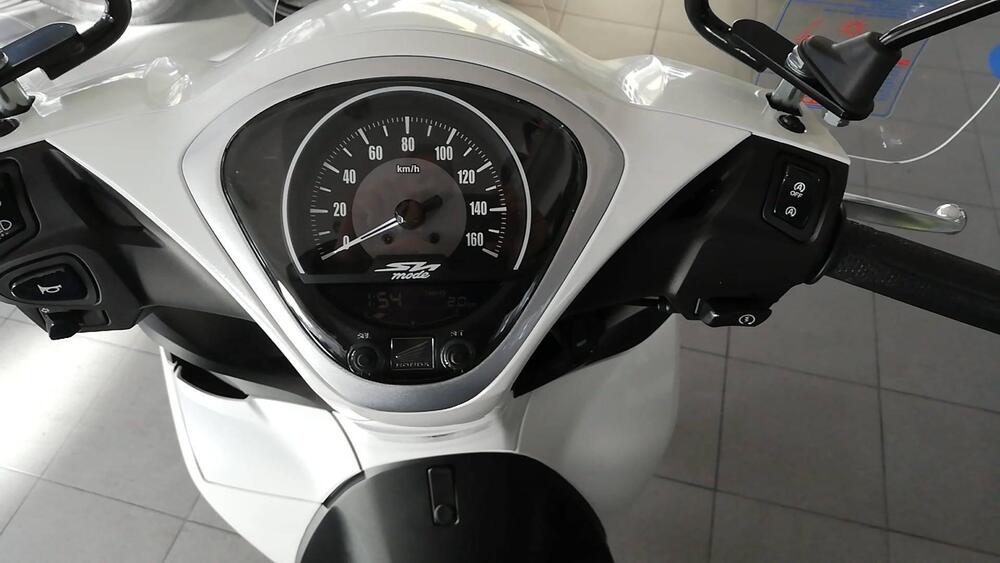 Honda SH 125 Mode (2021 - 23) (3)
