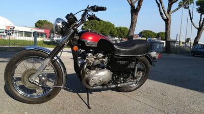 Triumph Bonneville 750 d'epoca