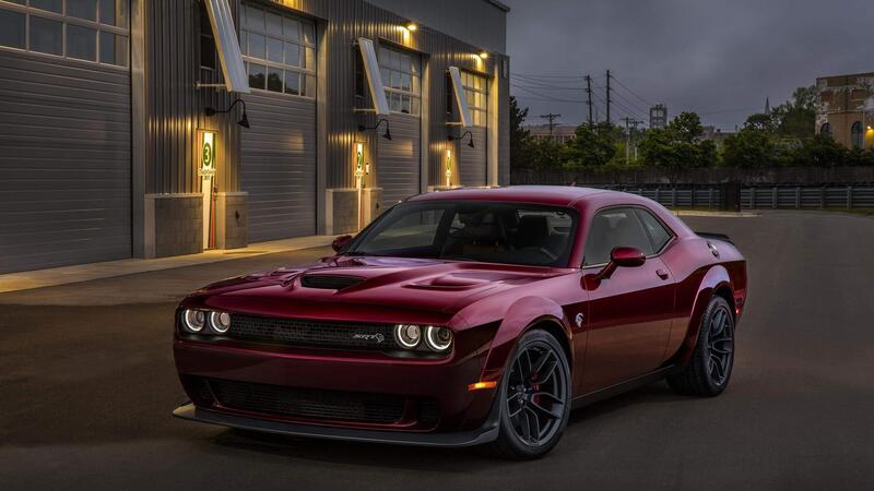 Dodge Challenger &egrave; la regina di Instagram, nemmeno una Ferrari in Top 10