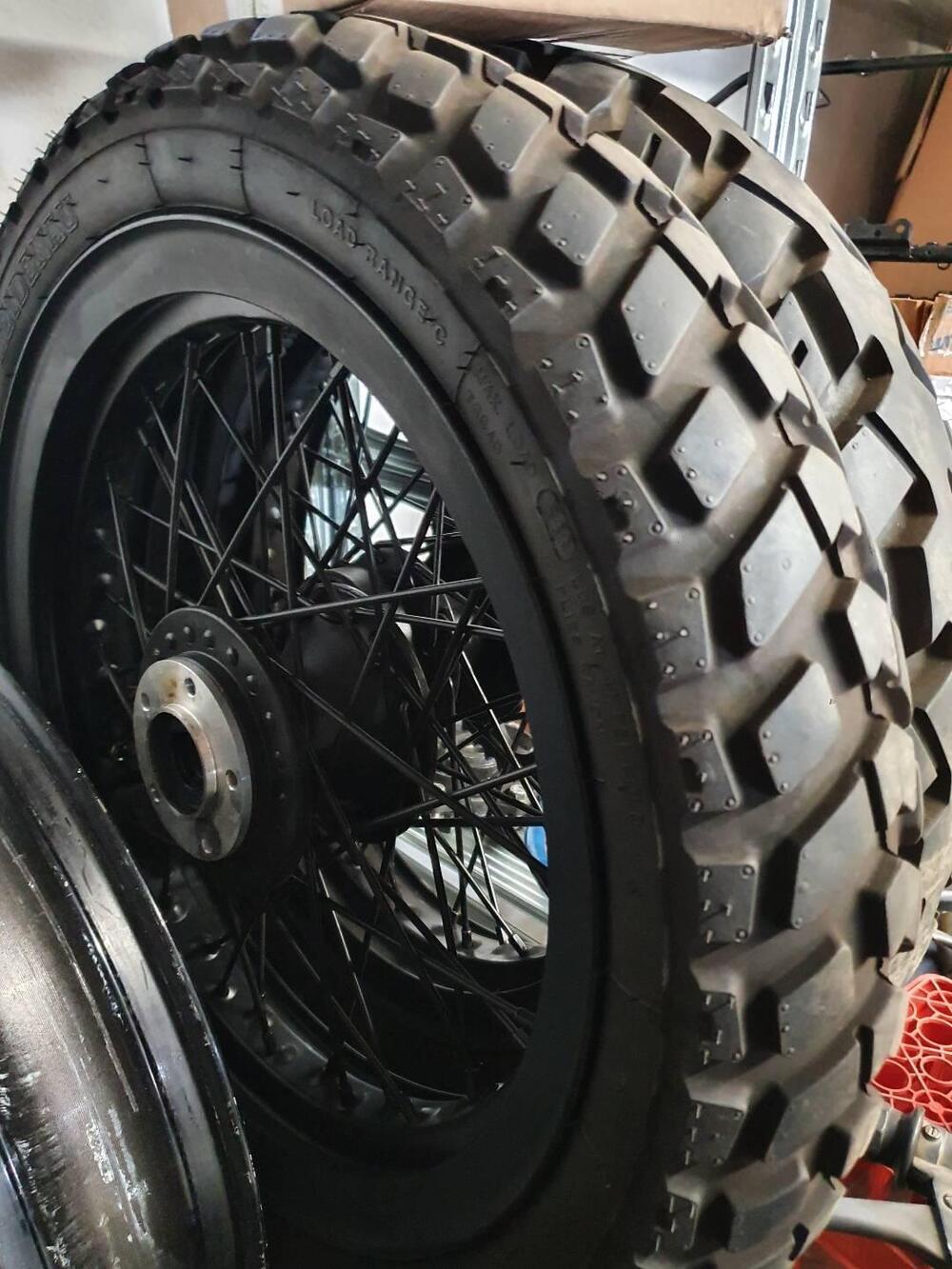 Cerchioni x Kit Cafè Racer x Hd883 Harley-Davidson (2)