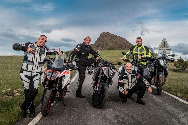 - 2 a Natale 2021, un&#039;idea regalo al giorno per motociclisti e motocicliste: Safe Ride Experience