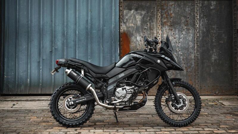 La Suzuki V-Strom 650 diventa Rally (Dark Evo 2) con un kit