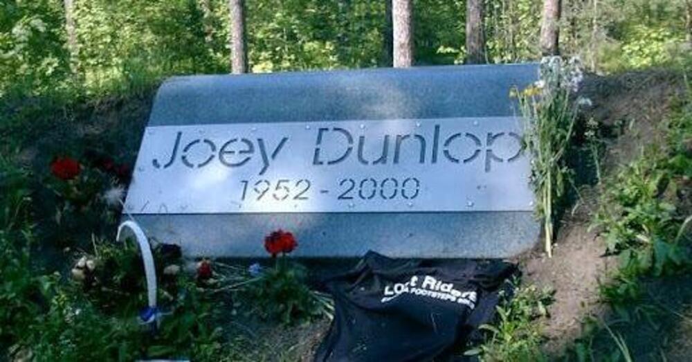 Vandalizzato il Joey Dunlop Memorial a Tallin: che vergogna