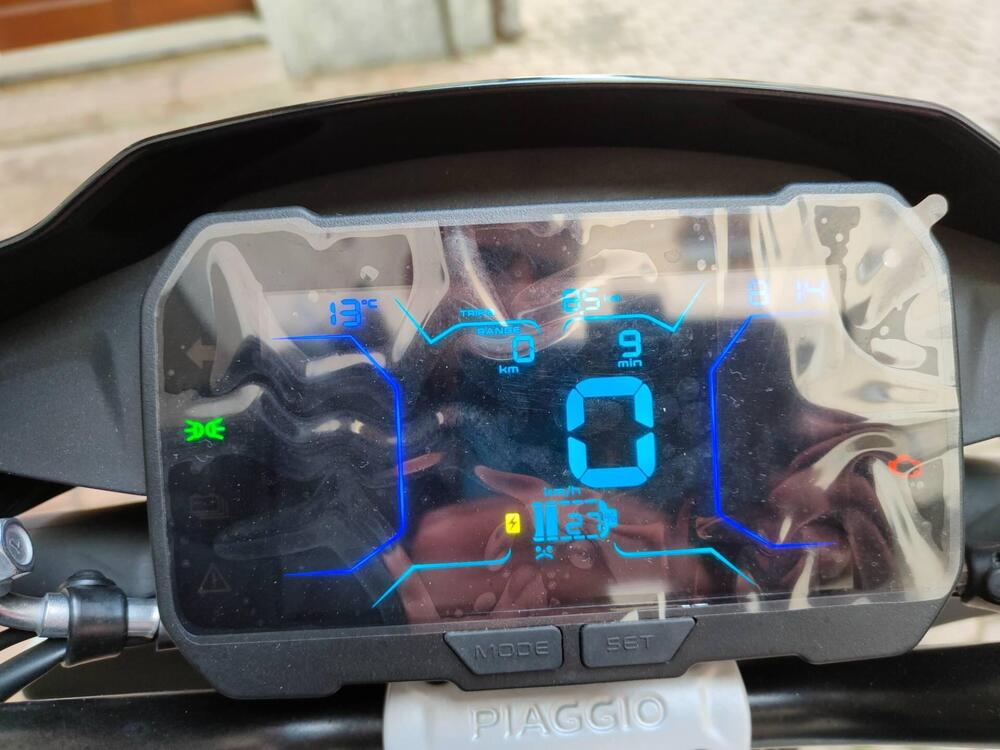 Piaggio 1 (2022 - 25) (7)