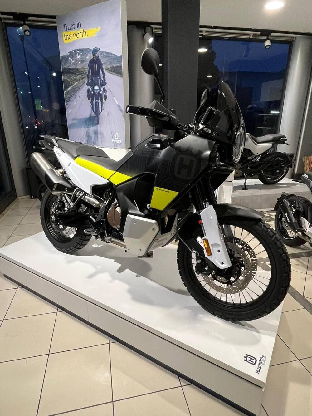 Husqvarna Norden 901 (2022 - 25) (3)