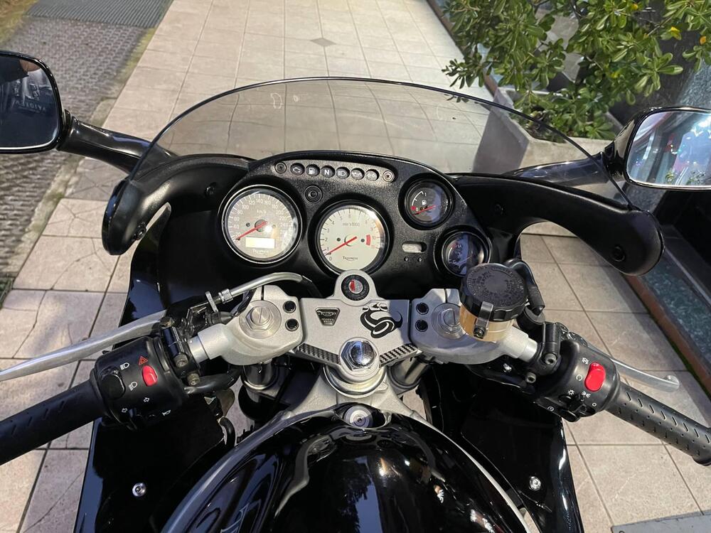 Triumph Sprint 955 RS (1999 - 01) (3)