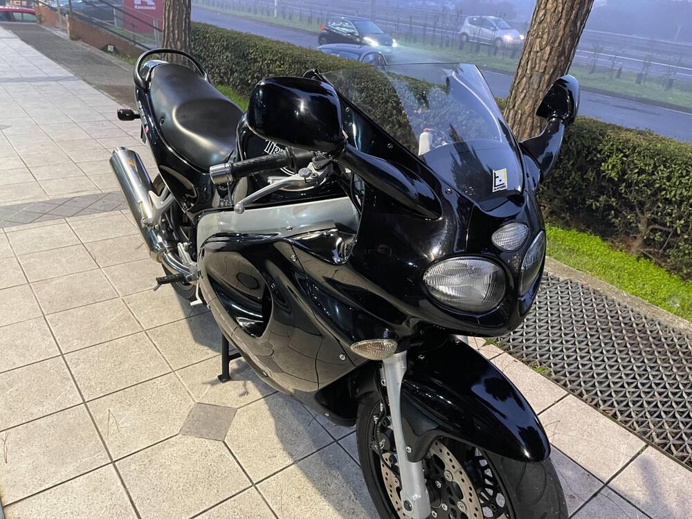 Triumph Sprint 955 RS (1999 - 01) (4)