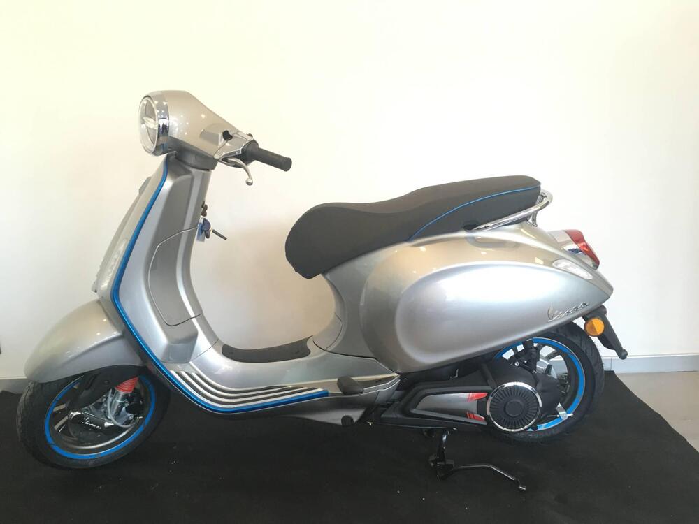 Vespa Vespa Elettrica 70 (2020 - 24) (2)