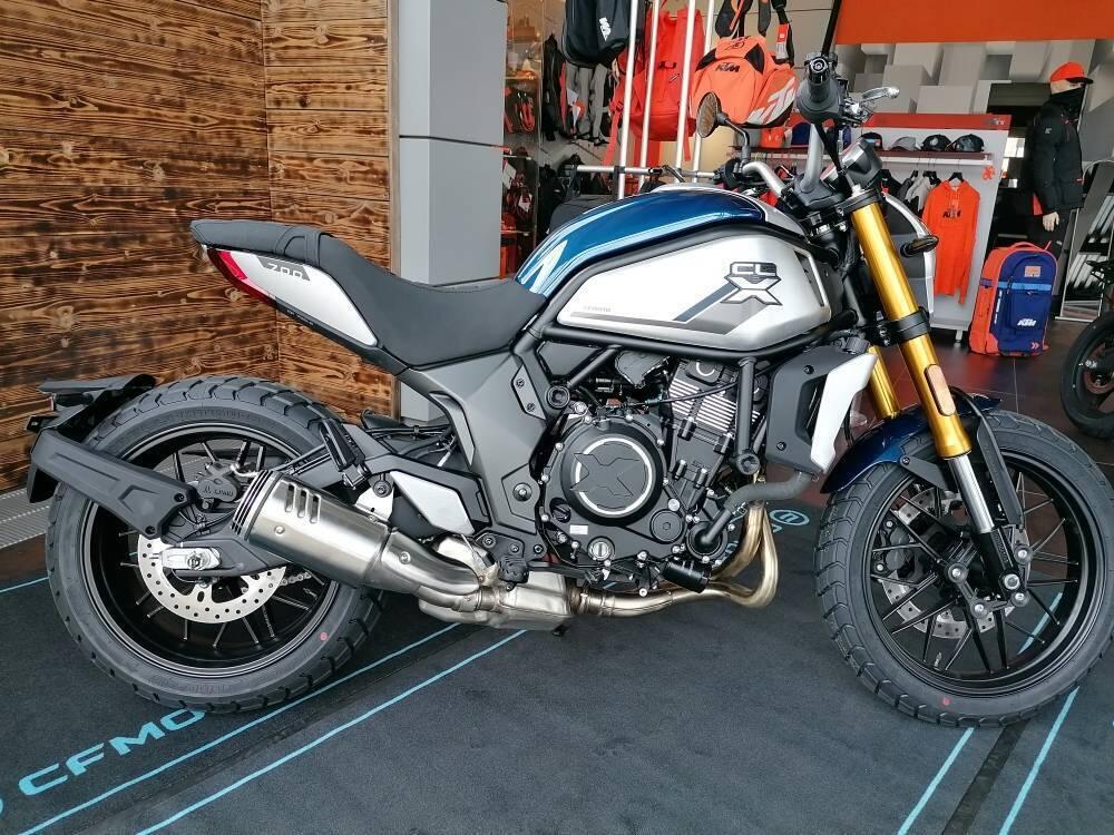 CFMOTO 700CL-X Heritage (2021 - 25)