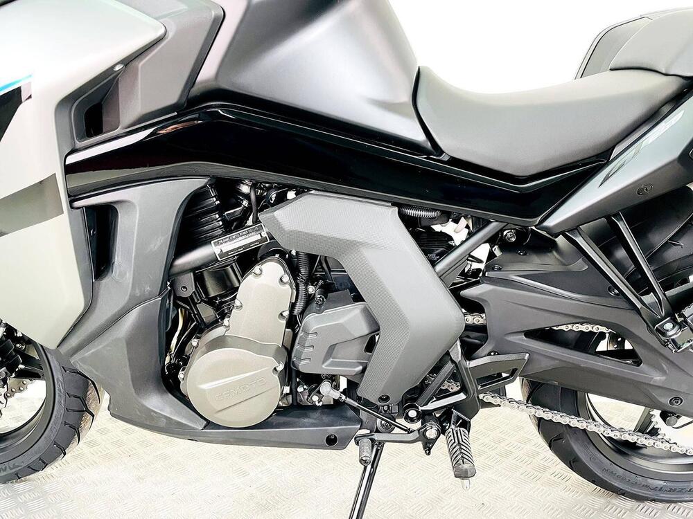 CFMOTO 650GT (2021 - 26) (12)