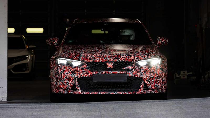 Nuova Honda Civic Type R, il prototipo debutter&agrave; al Salone di Tokyo