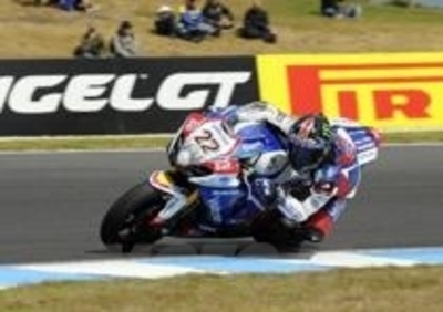 SBK. Lowes davanti a Giugliano e Melandri nelle prove a Phillip Island