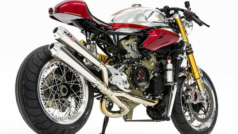 Ducati Panigale Elite II. Via la carenatura integrale e un po&#039; di old style