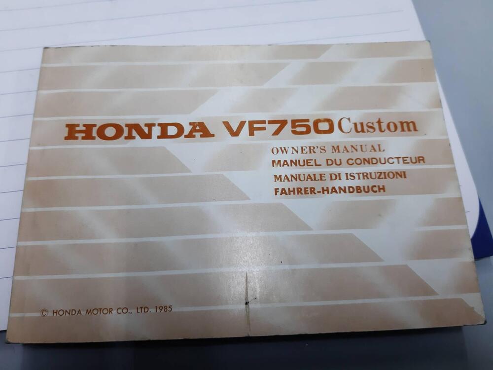 Manuale Honda VF 750 Custom