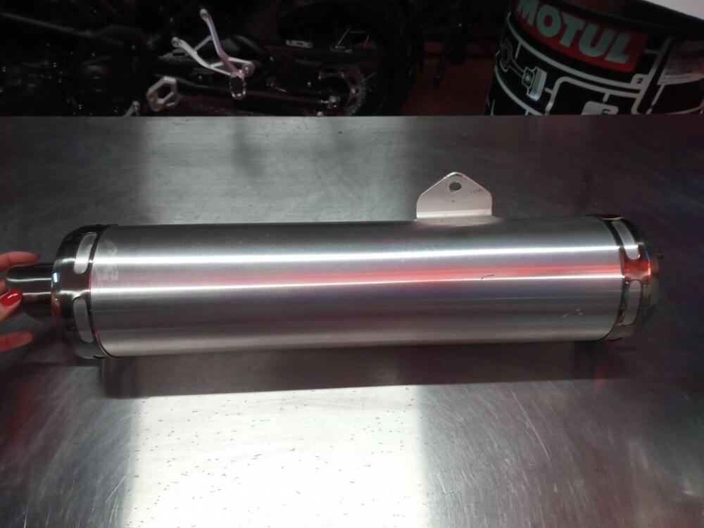 Marmitta per Moto Suzuki GSX 600 R K4/K5 (2)