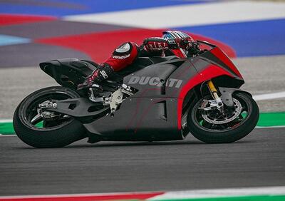 Bastianini e Marini hanno una richiesta per Ducati. Bagnaia, invece, non è convintissimo