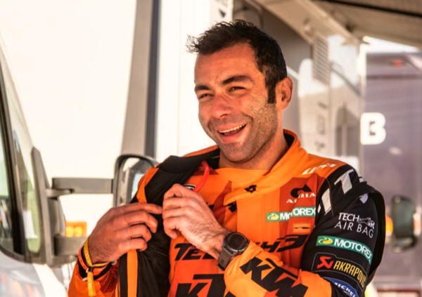 Petrucci vince alla Dakar, si commuove e ci fa commuovere. Anche se pensa ancora alla MotoGp