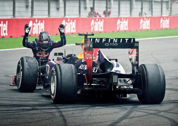 Ecclestone: &ldquo;Vettel ha bisogno di tornare in Red Bull per poter dimostrare di cosa &egrave; capace&rdquo;