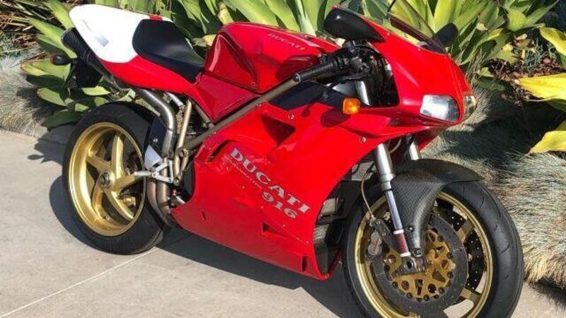 All&#039;asta un rarissimo modello di una Ducati 916 SPA [VIDEO]