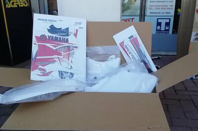 Plastiche Yamaha 4 tempi 2003 /2005