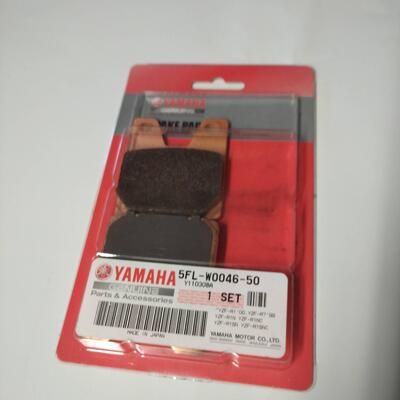 PASTIGLIE POST. YAMAHA R1 98/2001