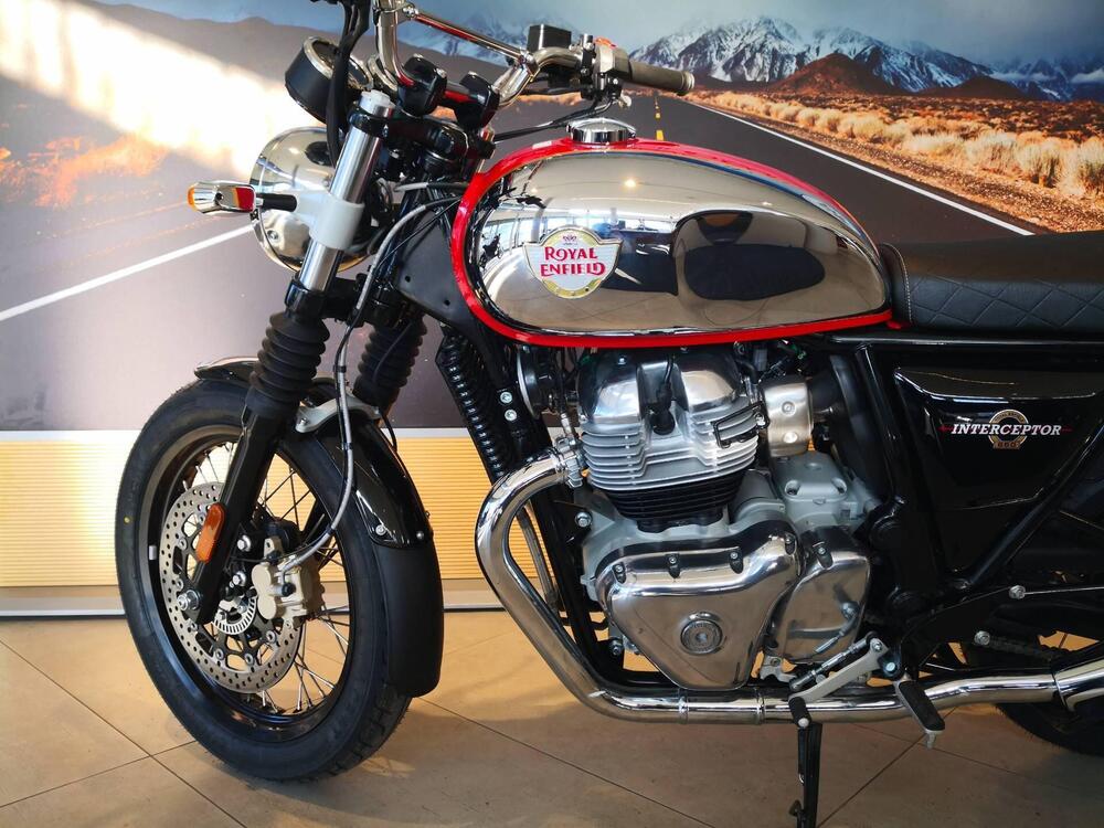 Royal Enfield Interceptor 650 (2021 - 26) (11)