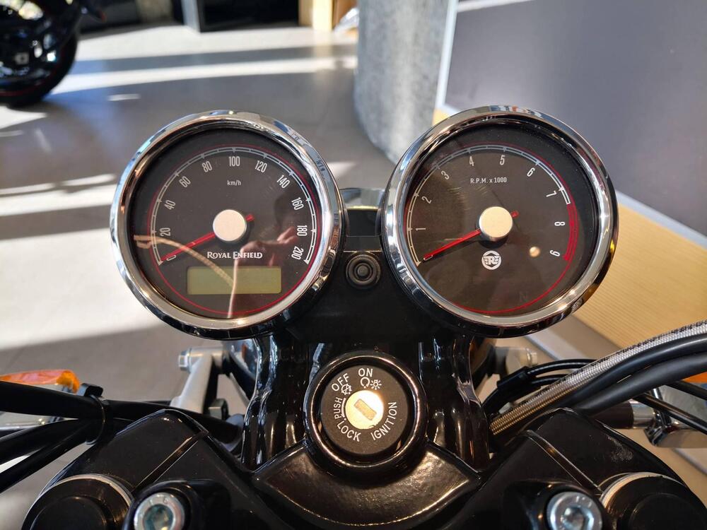 Royal Enfield Interceptor 650 (2021 - 26) (15)