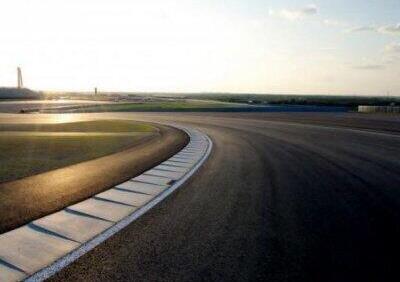 MotoGP e SBK, piloti a Cartagena: non è un cinepanettone, ma una tre giorni di gas aperto e lavoro