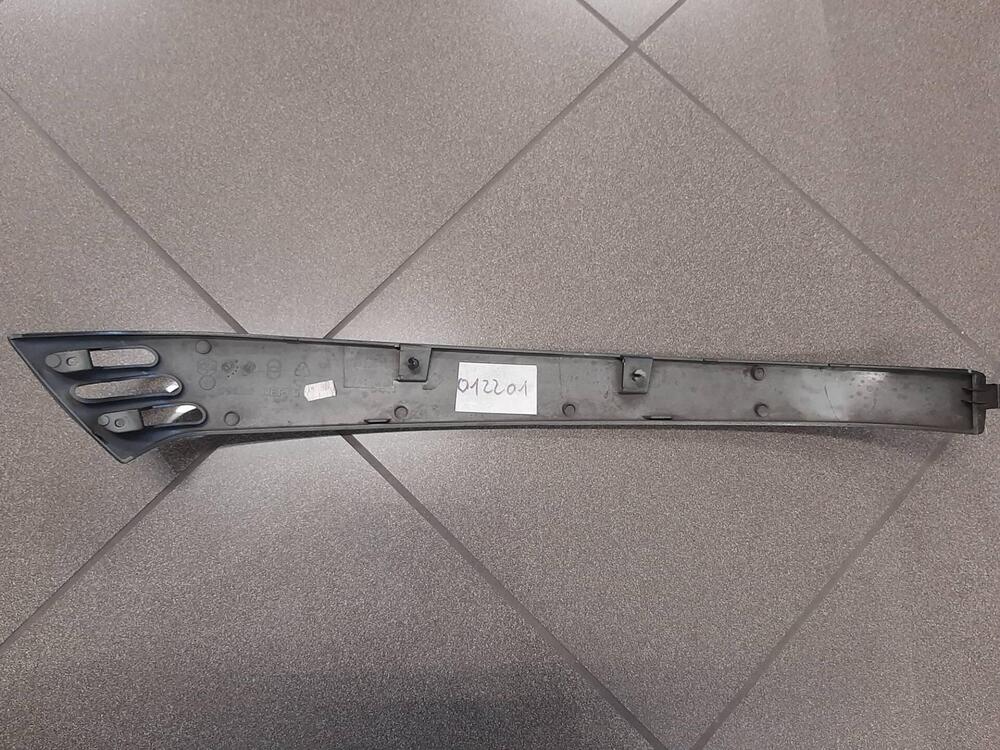 FIANCHETTO POSTERIORE DX VESPA LX (2)