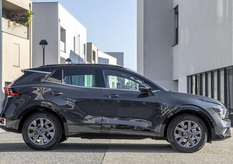 Kia Sportage (2021-->>) (29)