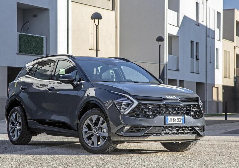 Kia Sportage (2021-->>) (30)