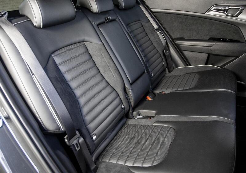 Kia Sportage (2021-->>) (36)