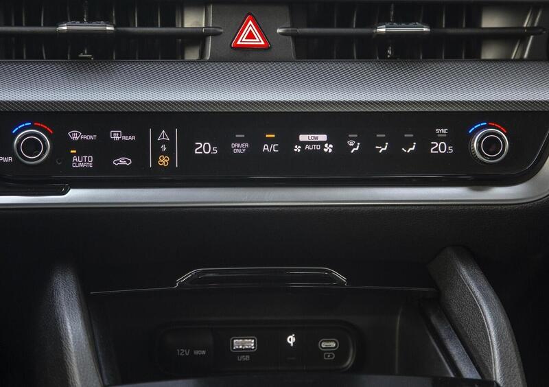 Kia Sportage (2021-->>) (42)