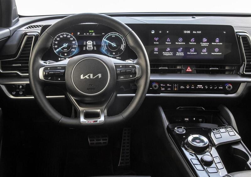 Kia Sportage (2021-->>) (48)