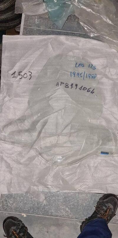 PARABREZZA LEONARDO ST 250 Aprilia