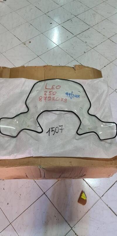 PARABREZZA LEONARDO 250 1999 2001 Aprilia