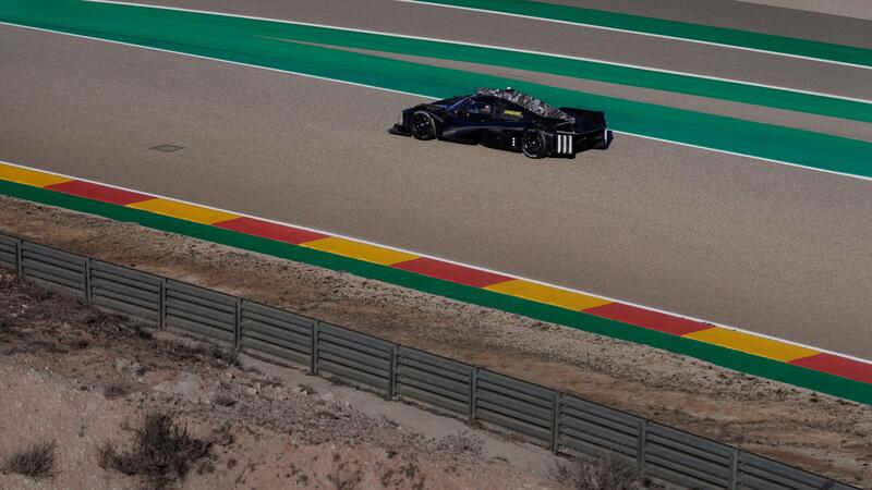 Peugeot 9X8, l&#039;hypercar del Leone comincia i test in pista senza l&#039;ala posteriore