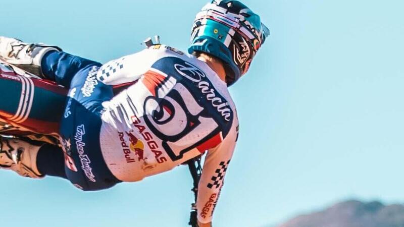 Troy Lee Designs presenta i nuovi caschi SE5