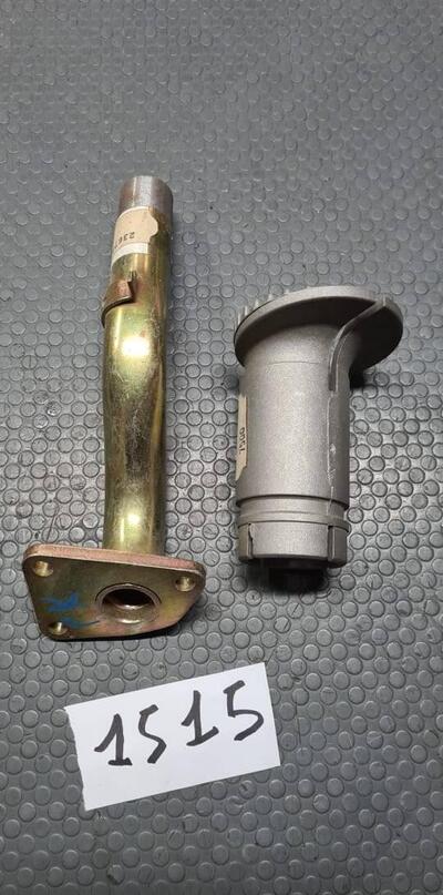 COLLETTORE E BOCCHETTONE ASPIRAZ. CARBURATORE 19 Rms