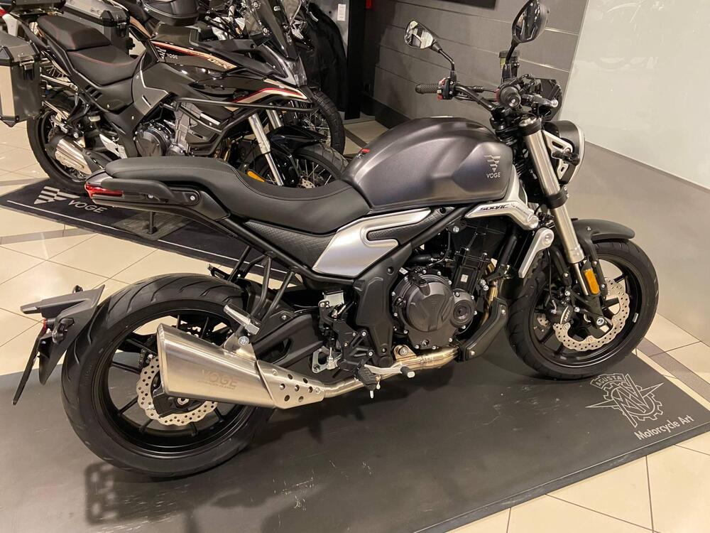 Voge Trofeo 500AC (2022 - 25) (2)