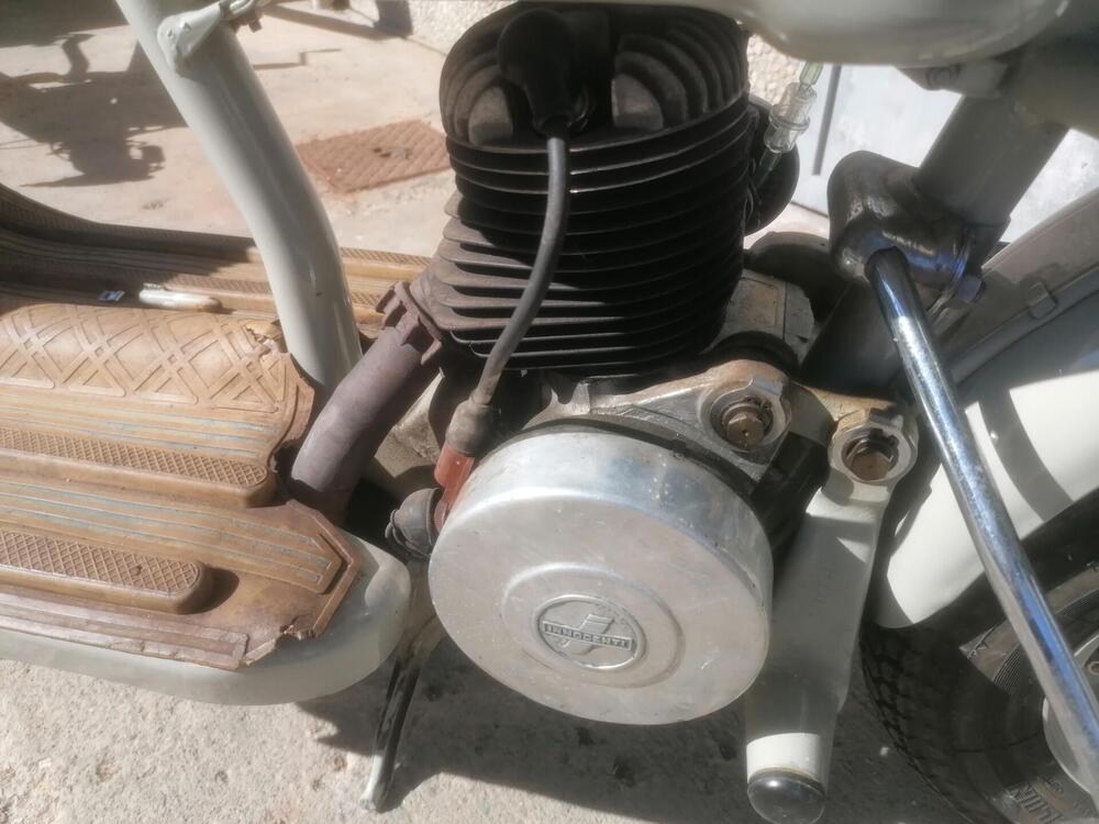 Lambretta 125 d uniproprietario – restauro conservato (2)