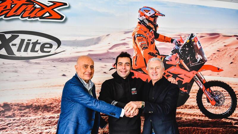 Danilo Petrucci in Nolan dopo la Dakar