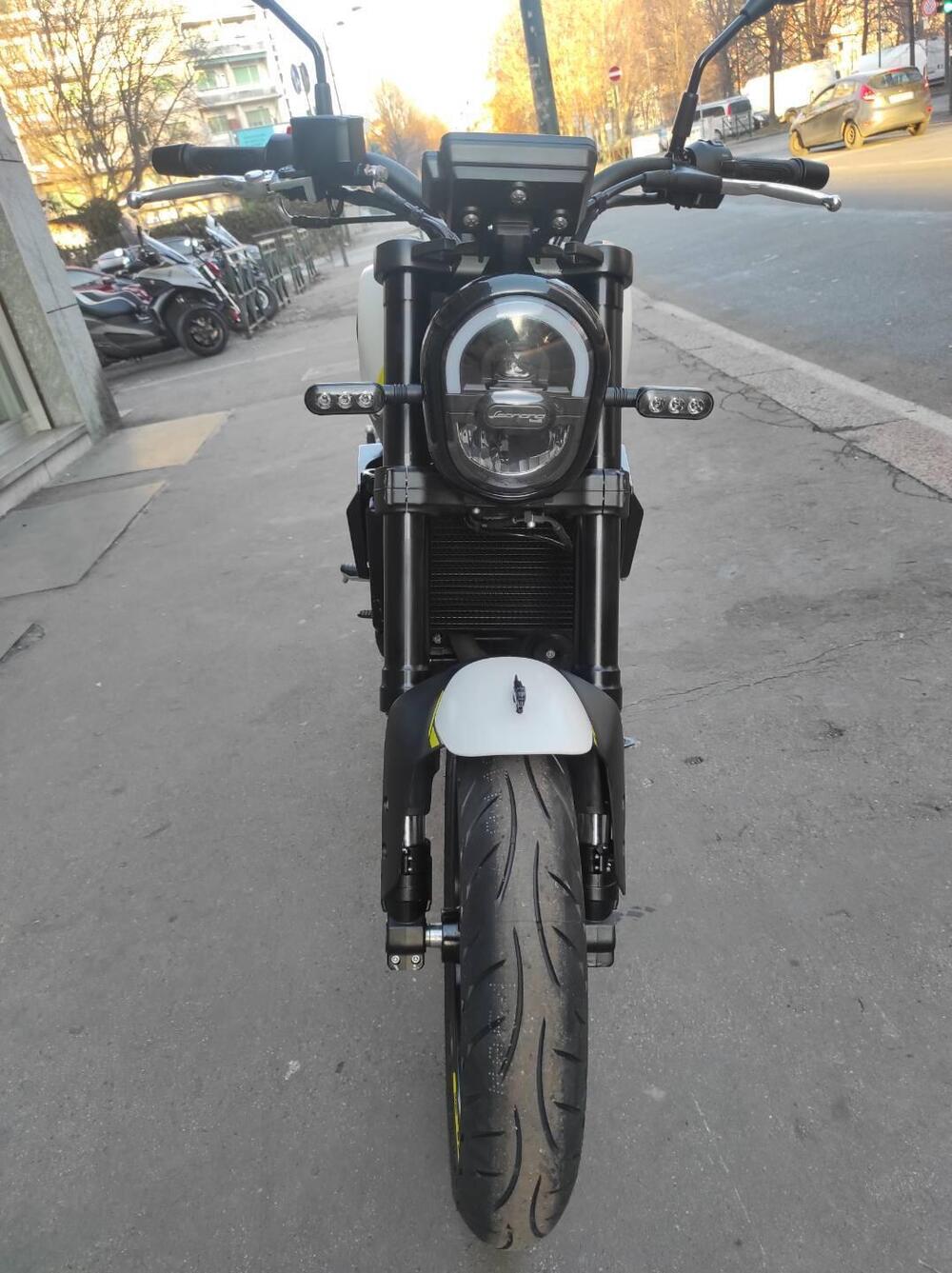 Benelli Leoncino 250 (2021 - 25) (6)
