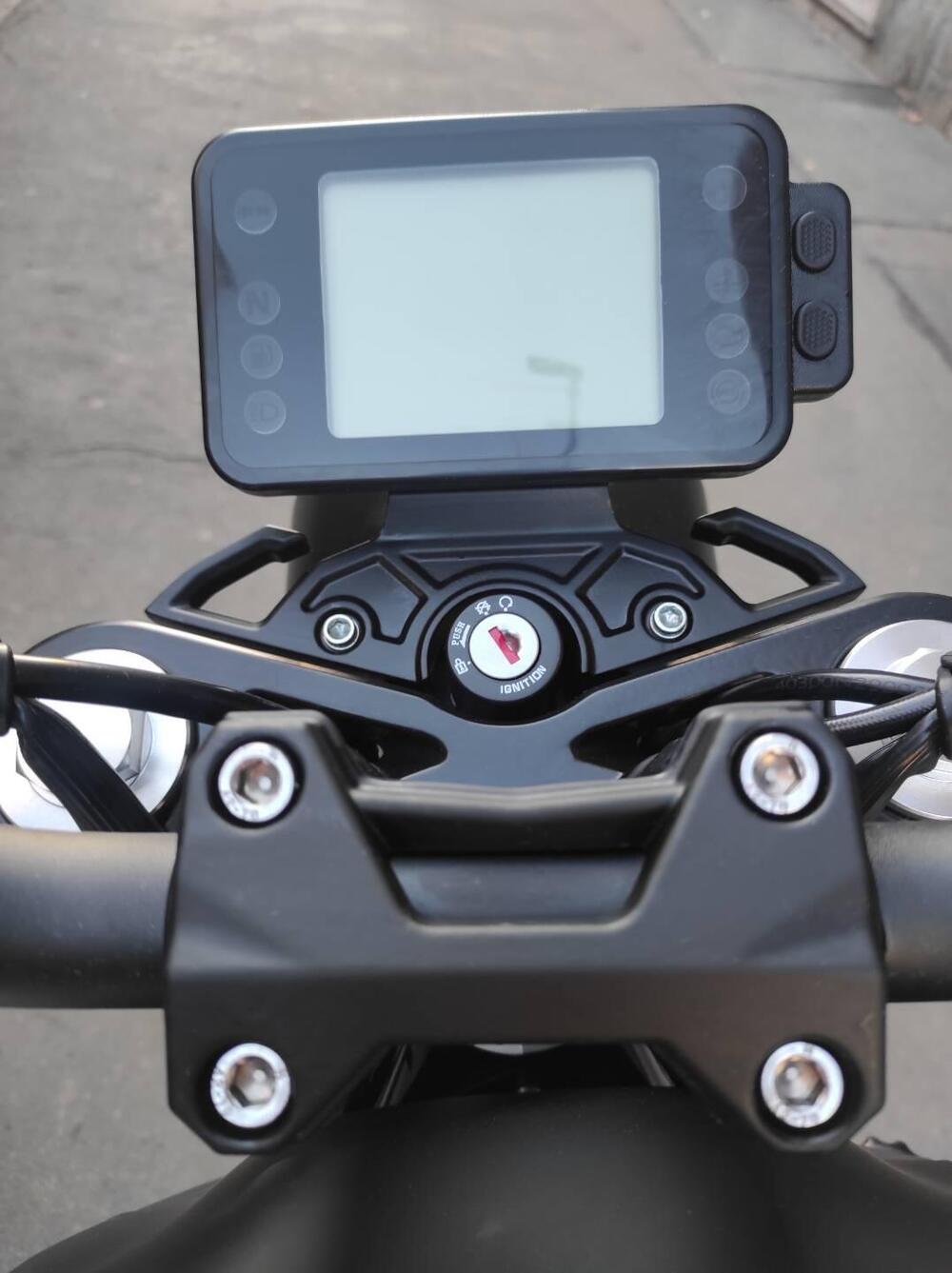 Benelli Leoncino 250 (2021 - 25) (7)