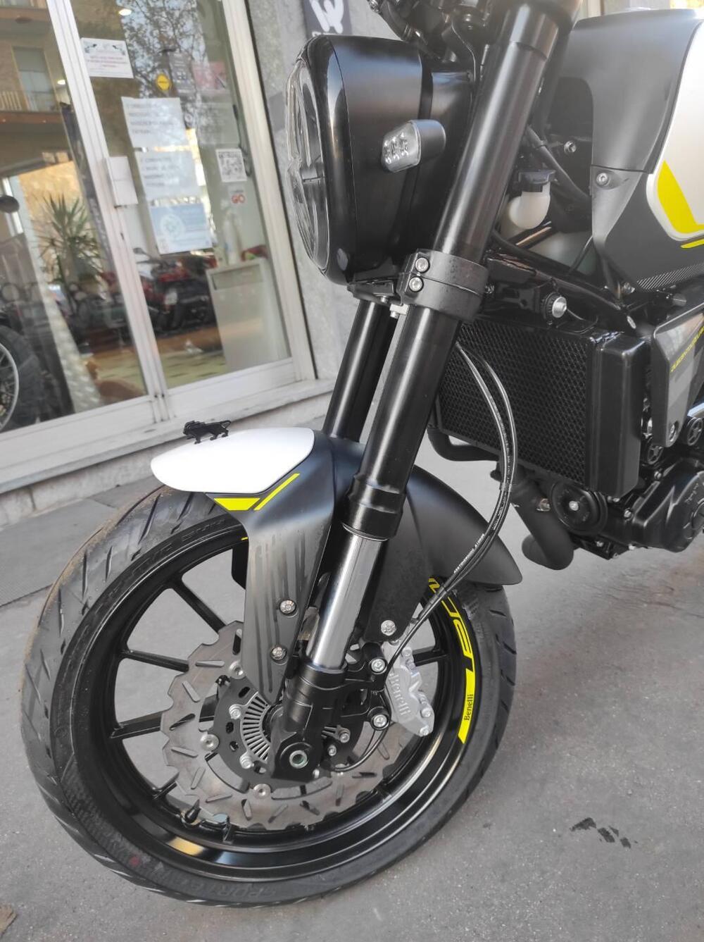 Benelli Leoncino 250 (2021 - 25) (8)
