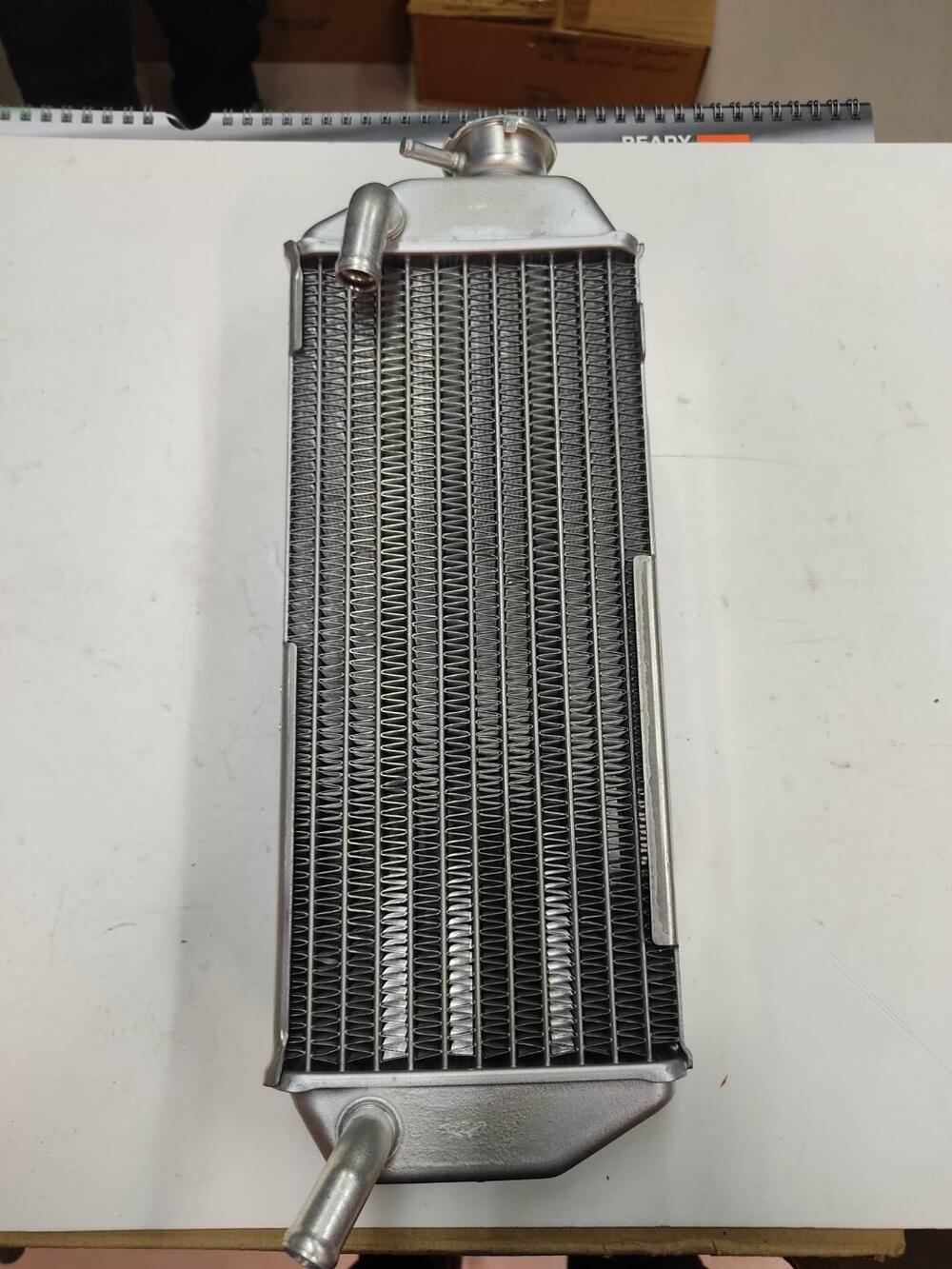 RADIATORE DESTRO SUZUKI DR Z400 ANNO 2004 (2)