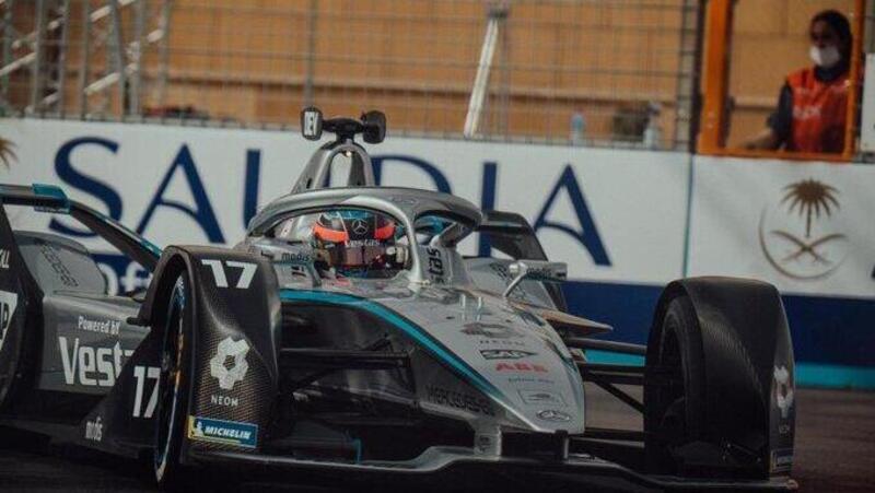 Formula E, ePrix Diriyah 2: pole per De Vries. Giovinazzi 20&deg;