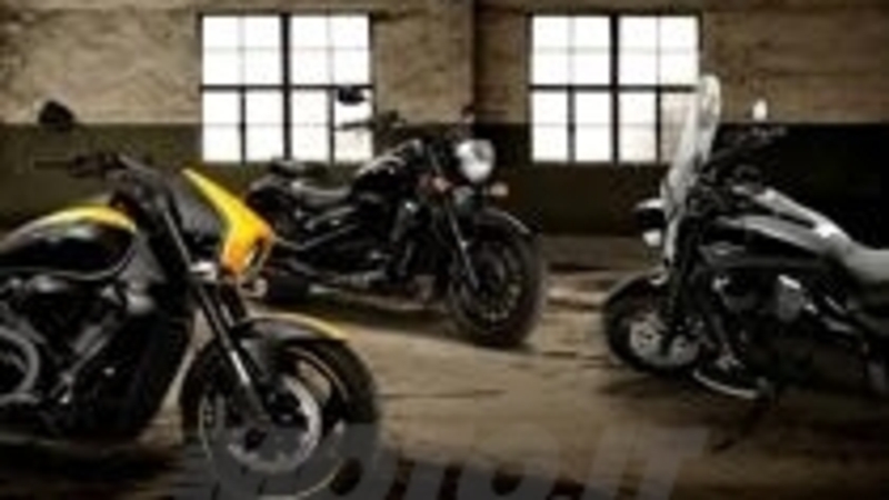 Nuove colorazioni per le Suzuki C800B e C1500BT