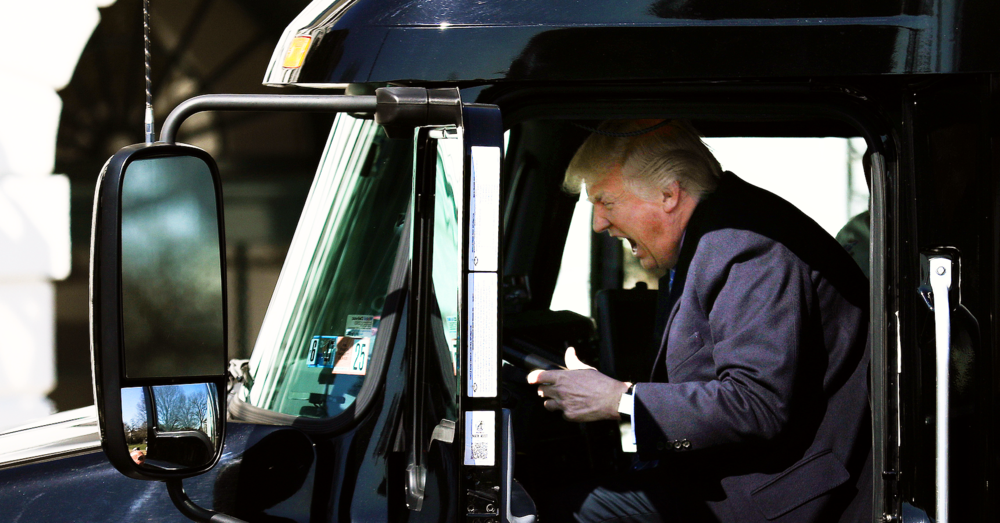 Dopo Musk, anche Trump si schiera con i camionisti no vax: &ldquo;Con loro fino in fondo&rdquo;